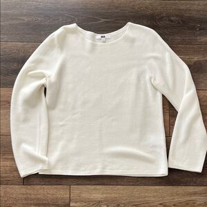 Uniqlo Cream Long Sleeve Crewneck Top Size S